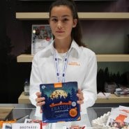 (FOTO: Finntastic)  Der Brotkäse aus Kuhmilch  von Vaalan Juustola quietscht beim Kauen.