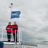 (FOTO: Heiner Kubny) Heiner und Rosamaria Kubny von PolarNEWS sind mehrmals im Jahr auf Expedition in die Arktis oder Antarktis unterwegs.