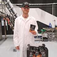 (FOTO: Inken Paletta, Finntastic) Firmeneigentümer Santeri Nisula führt uns durch die Produktion seiner Lakritze aus Kouvola. 