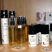 (FOTO: Finntastic) Biokosmetik von Anumati Naturals.