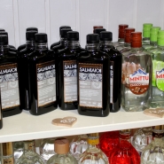 (FOTO: Finntastic) Salmiakki oder Minttu - nordische Spirituosen vom Feinsten.