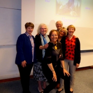 (FOTO: Volker Mentel) Das DFG-Team mit der Referentin Dr. Marketta Göbel-Uotila (Mitte)