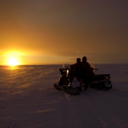 (FOTO: RENRAJD vualka) Sonnenaufgang in Sápmi