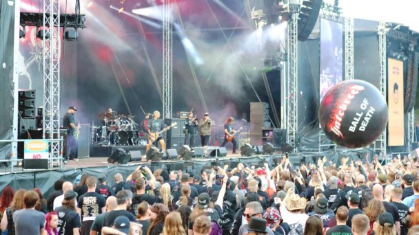 Metalband Hatebreed auf dem Hellsinki Metal Festival 2025