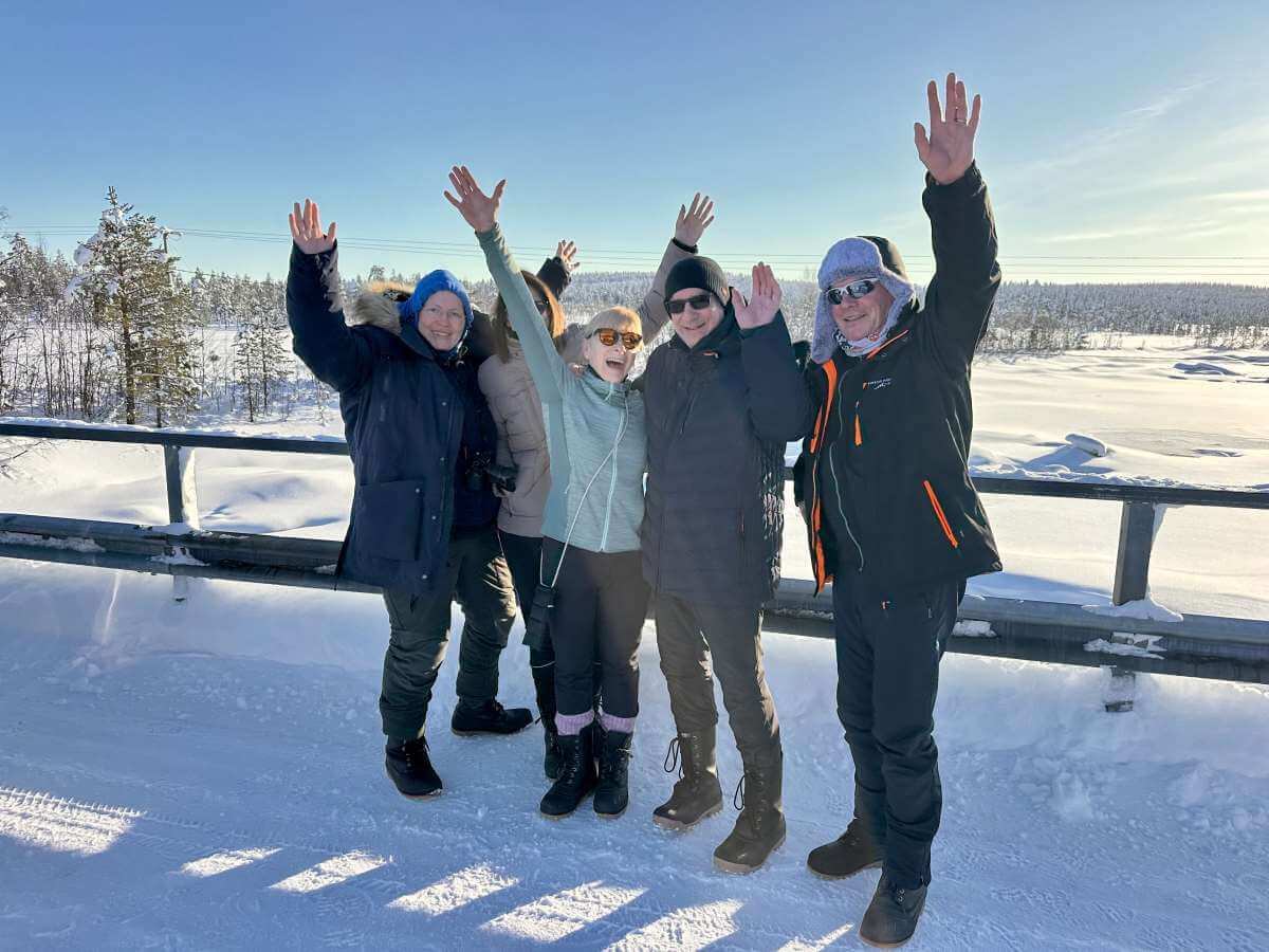 Reisegruppe geführte Nordlichtreise fintouring
